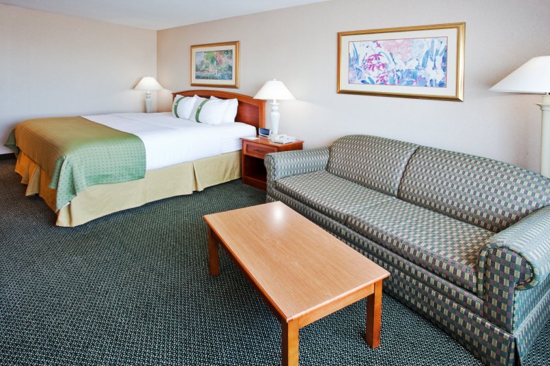 Holiday Inn BIG RAPIDS - Big Rapids, MI