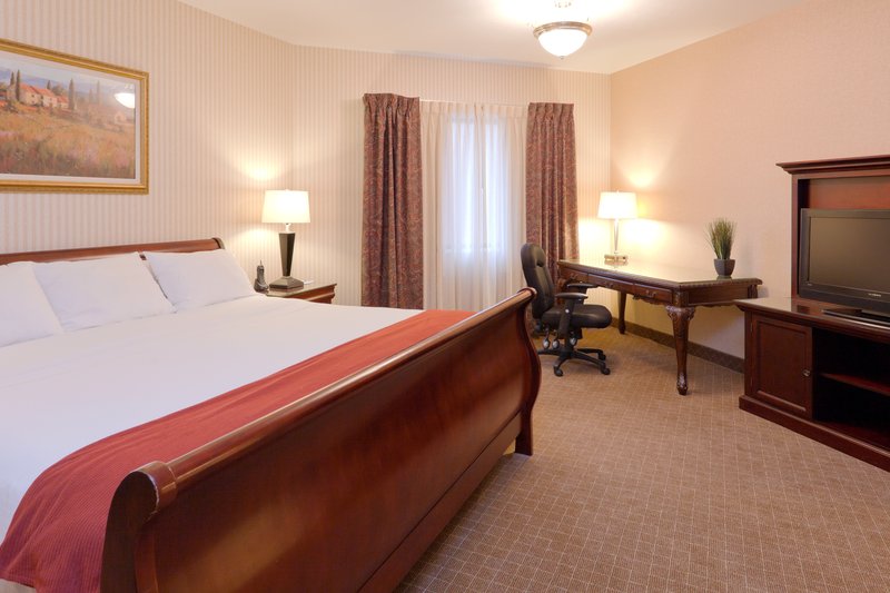 Holiday Inn Express & Suites MENTOR (LAMALFA CONF CENTRE) - Mentor, OH