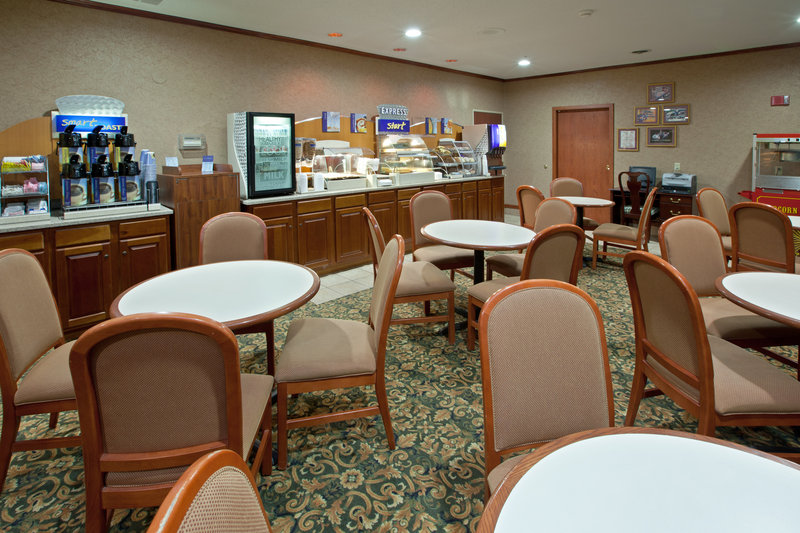 Holiday Inn Express - Willis, MI