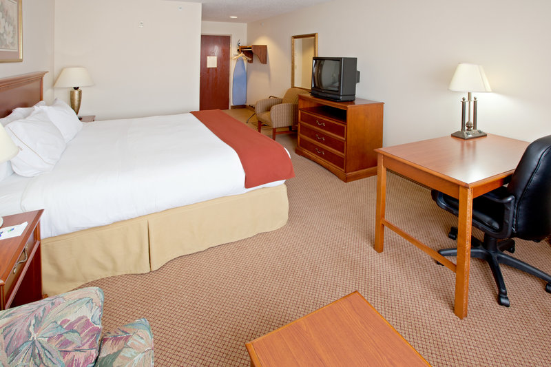 Holiday Inn Express - Willis, MI