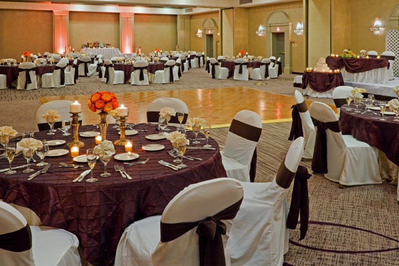 Crowne Plaza Hotel Somerset-Bridgewater - Somerset, NJ