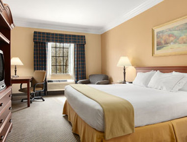 Holiday Inn Express-Altavista - Altavista, VA