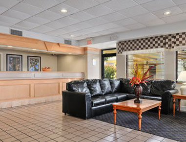 Holiday Inn Express Hotel & Suites Maumelle - Maumelle, AR