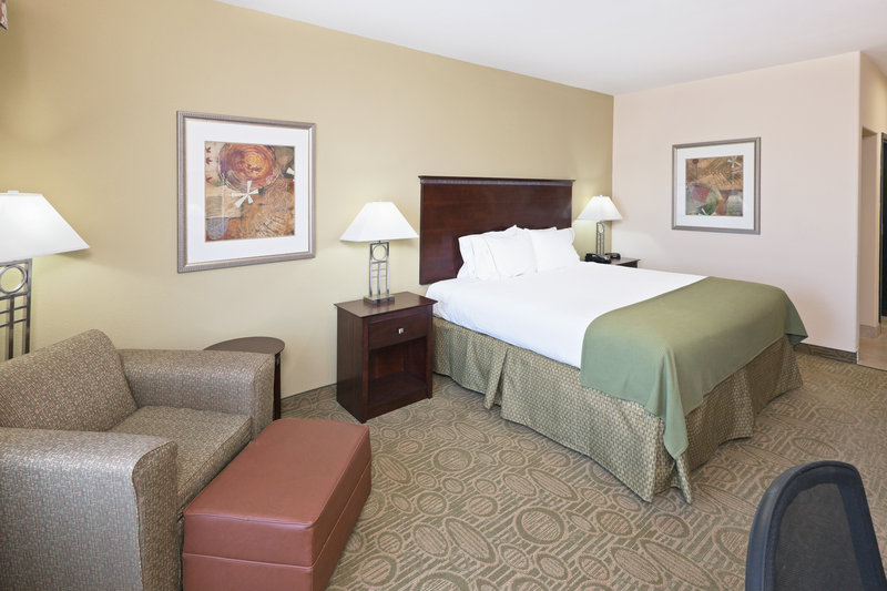 HOLIDAY INN EXPRESS-BROWNFIELD - Brownfield, TX