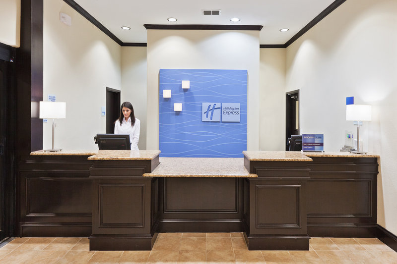 HOLIDAY INN EXPRESS-BROWNFIELD - Brownfield, TX