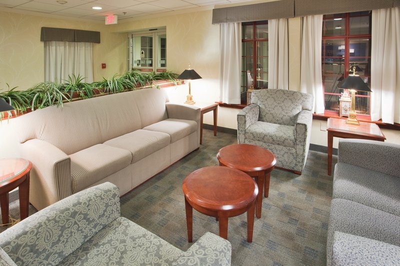 HOLIDAY INN EXPRESS - Malvern, PA