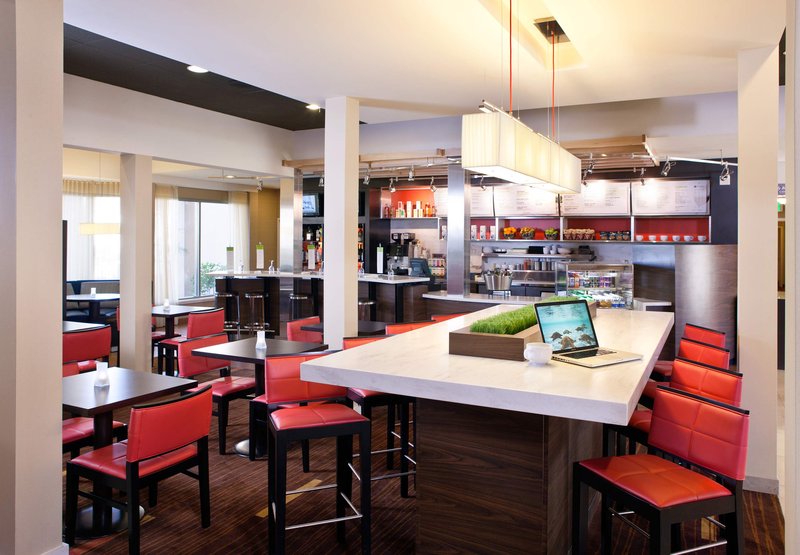 COURTYARD - Camarillo, CA