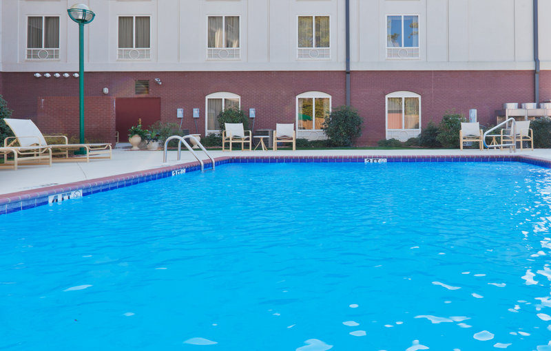 Holiday Inn Express & Suites TUSCALOOSA-UNIVERSITY - Moundville, AL