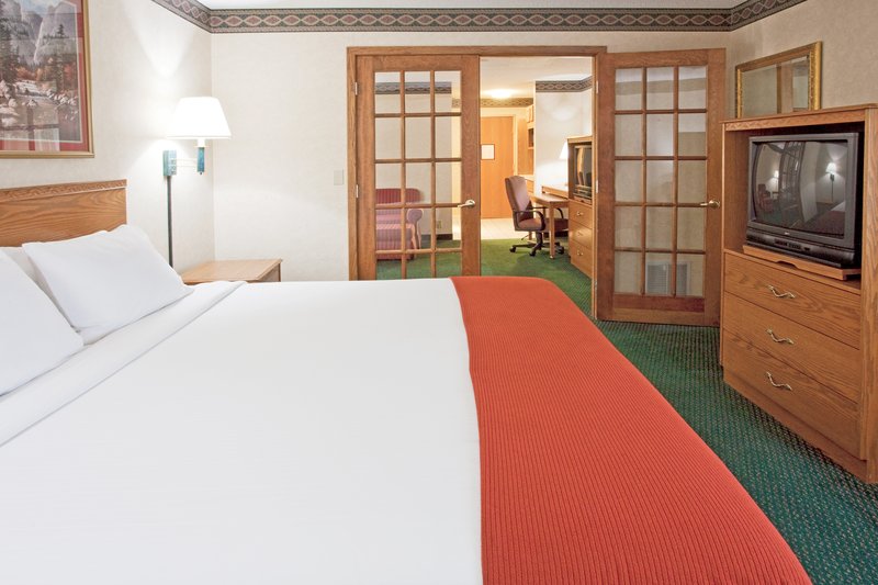 Country Inn & Suites By Radisson Mishawaka In - Mishawaka, IN