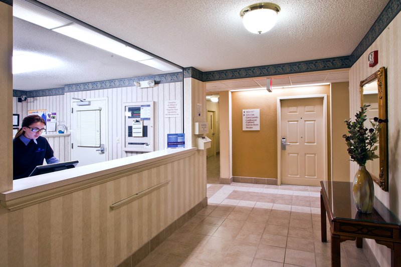 Candlewood Suites-Detroit-Troy - Southfield, MI