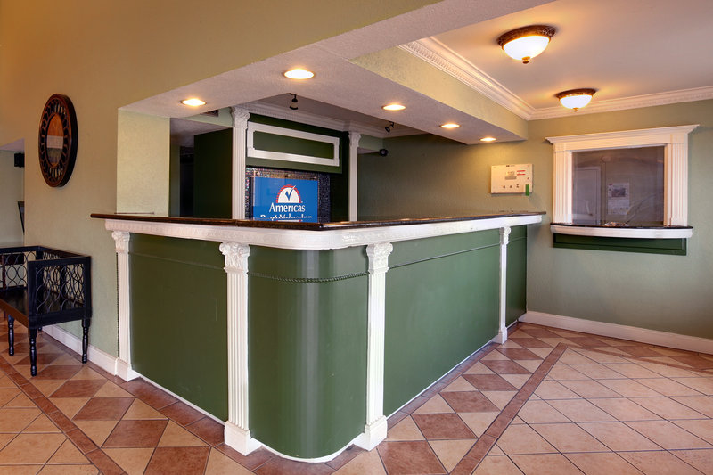 RAMADA INN - Lafayette, LA