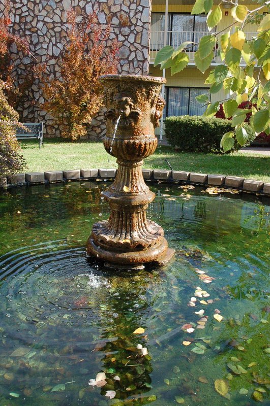 Golden Manor Motel - Muldraugh, KY