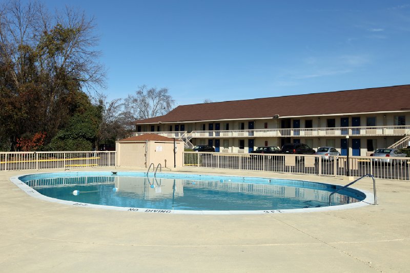 Americas Best Value Inn - Augusta, GA