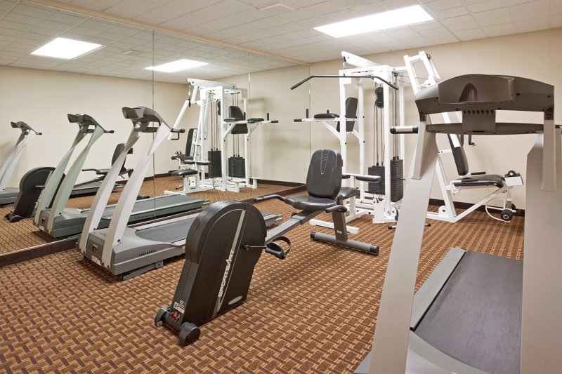 Holiday Inn Express-Bucyrus - Bucyrus, OH