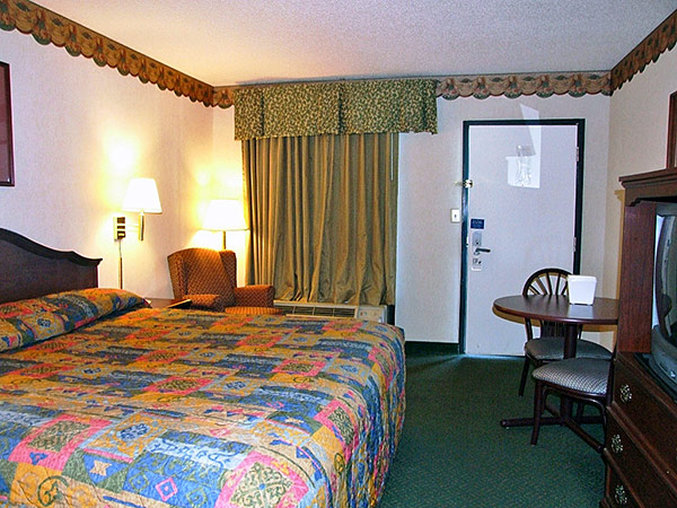 Howard Johnson Inn Santee - Santee, SC