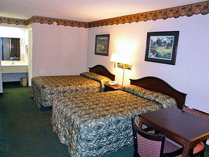Howard Johnson Inn Santee - Santee, SC