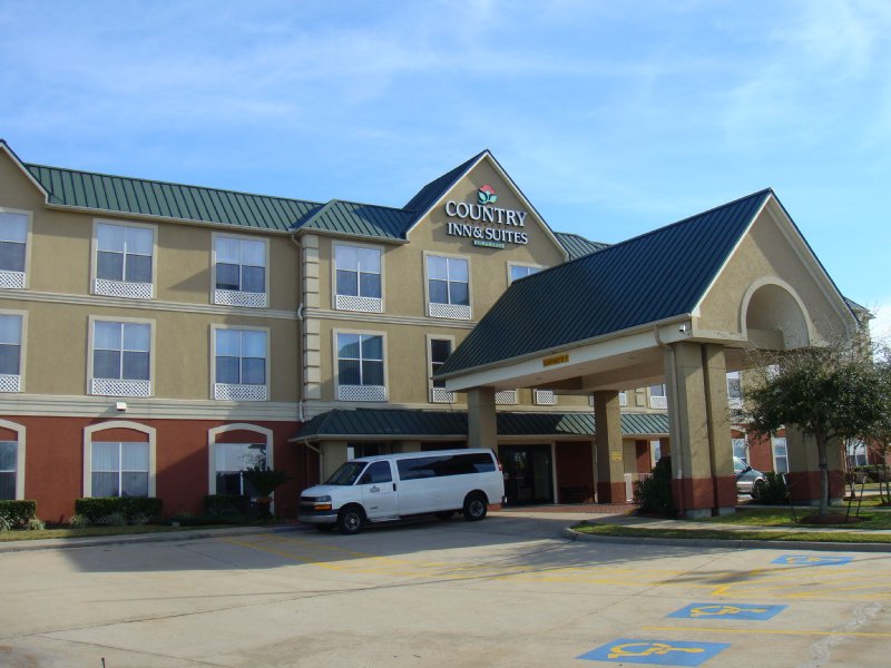 BEST WESTERN PLUS Hobby Airport Inn & Suites - Houston, TX