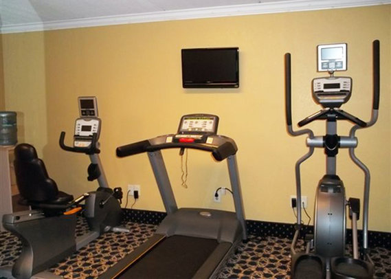Econo Lodge Darien Lakes