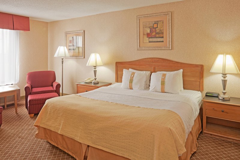 Holiday Inn Perrysburg-French Quarter - Perrysburg, OH