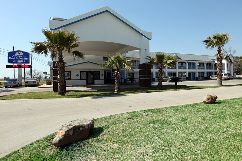 Americas Best Value Inn & Suites-Rosenberg/houston - Rosenberg, TX