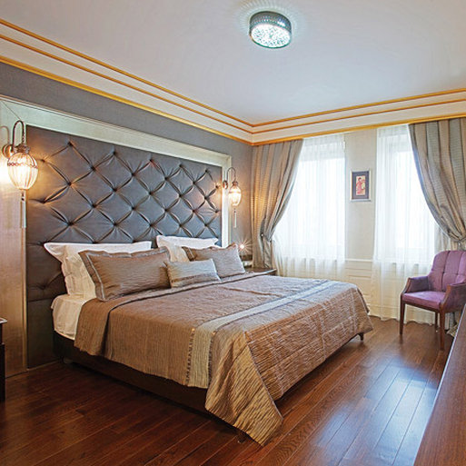 LEVNI HOTEL | EBUSUUD CAD. NR . 31 SIRKECI 34127 /Istanbul | +90 212 519 10 19