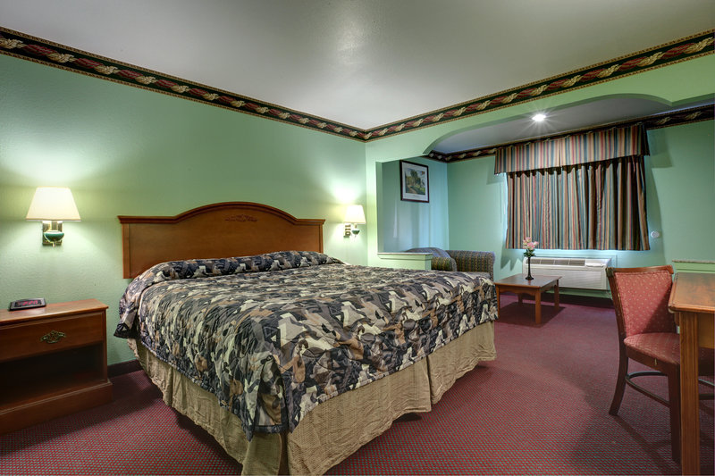 Americas Best Value Inn & Suites-Rosenberg/houston - Rosenberg, TX