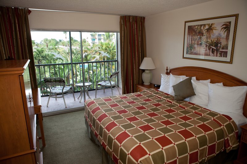 Best Western-Naples Inn - Naples, FL