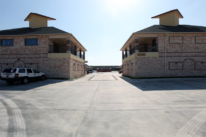 Americas Best Value Inn - San Benito, TX