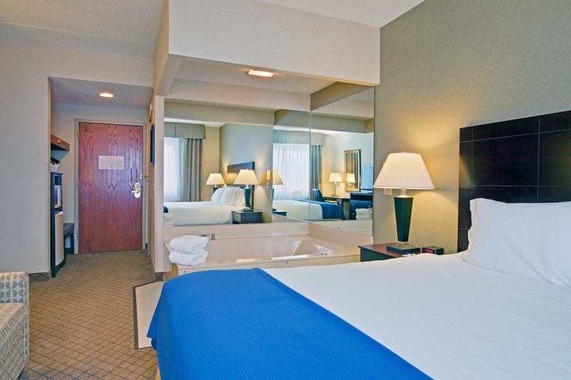 Holiday Inn Express - Sault Sainte Marie, MI