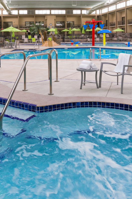 Best Western Plus Bloomington Hotel