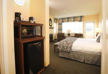 Best Western Plus Landing Hotel - Room