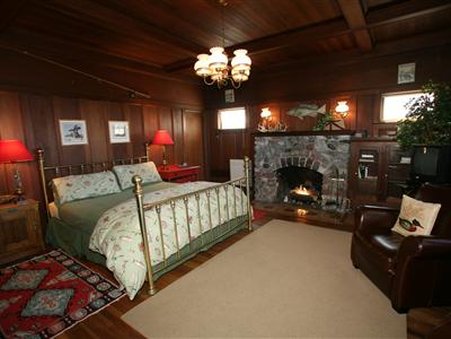 Atrium-Garden Inn By the Sea - Fort Bragg, CA