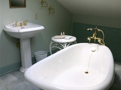 The Chestnut House Bed and Breakfast - Saint Joseph, MI