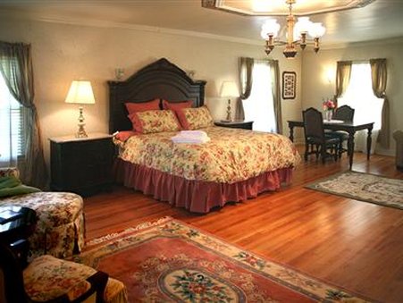 Thompson House - Carlton, OR