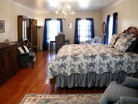 Thompson House - Carlton, OR