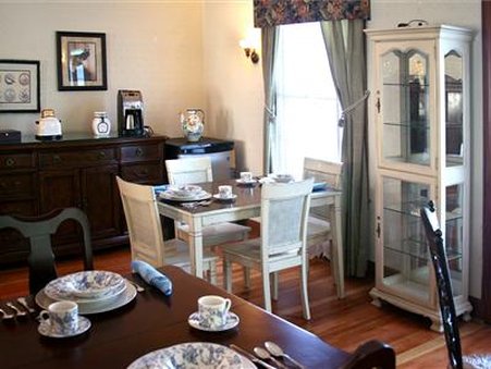Thompson House - Carlton, OR