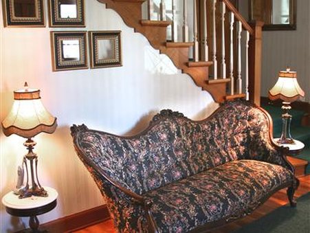 Thompson House - Carlton, OR