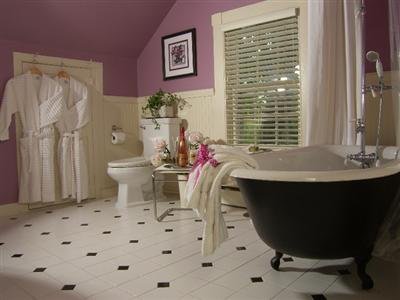 Bartlett Pear Inn - Easton, MD