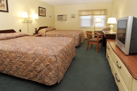 University Lodge - Amherst, MA