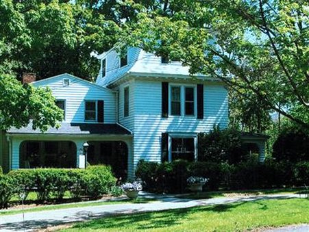 House On Main Street - Williamstown, MA