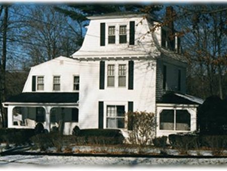 House On Main Street - Williamstown, MA