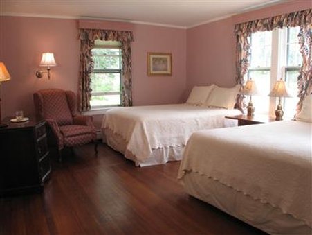 House On Main Street - Williamstown, MA