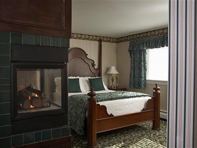 Maine Stay Inn and Cottages - Kennebunkport, ME