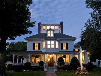 Maine Stay Inn and Cottages - Kennebunkport, ME