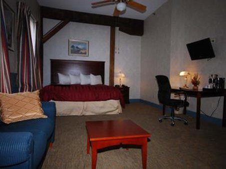 Heritage Inn - New Milford, CT