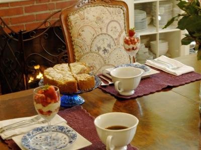 Grape Arbor Bed & Breakfast - North East, PA