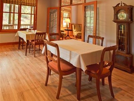 Meritage Meadows Inn - Redmond, WA