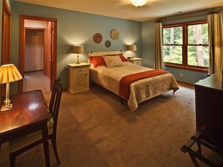 Meritage Meadows Inn - Redmond, WA