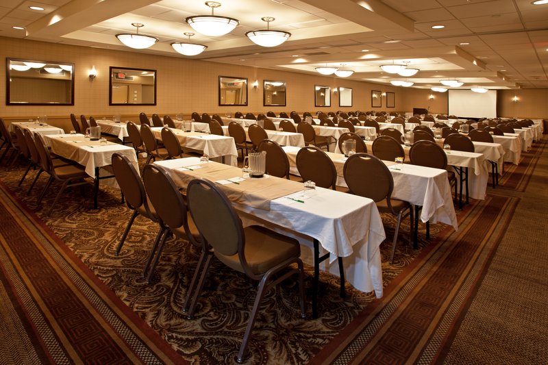 Holiday Inn PITTSBURGH-MONROEVILLE - Monroeville, PA