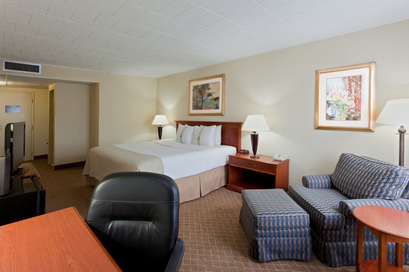 Holiday Inn FREDERICK-CONF CTR AT FSK MALL - Frederick, MD